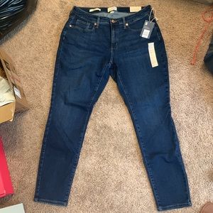 Mid-Rise Curvy Skinny Jeans - Universal Thread